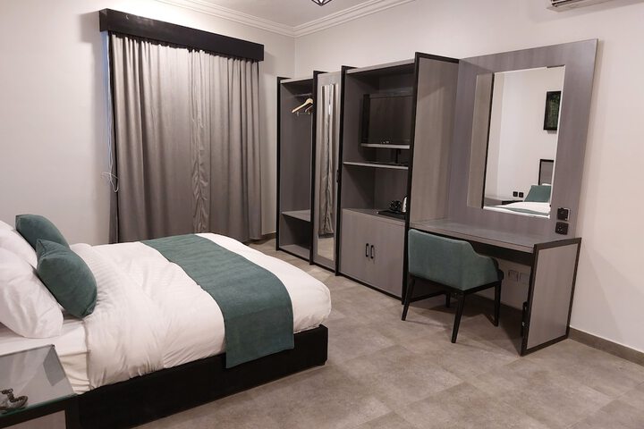 Room 20 of 60