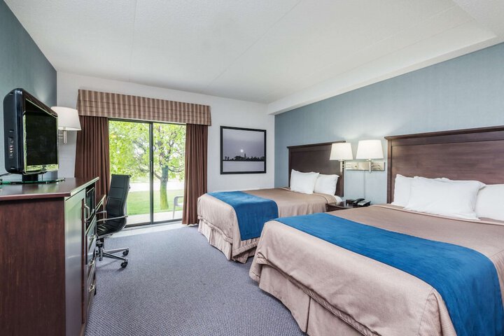 Room 13 of 45