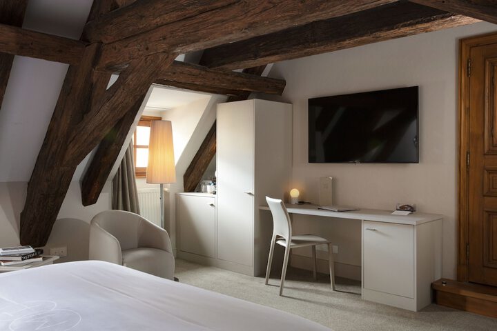 Room 14 of 54