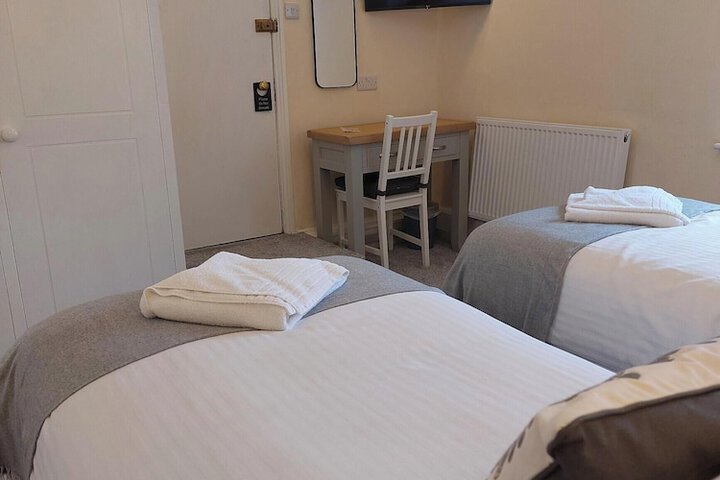 Room 10 of 41