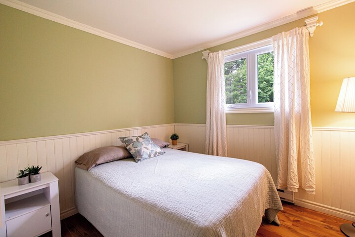 Room 4 of 14