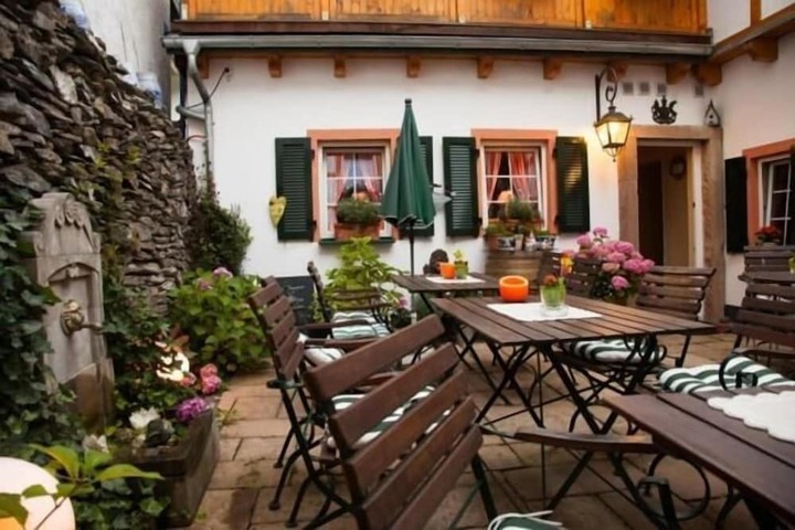 Terrace/Patio 7 of 21