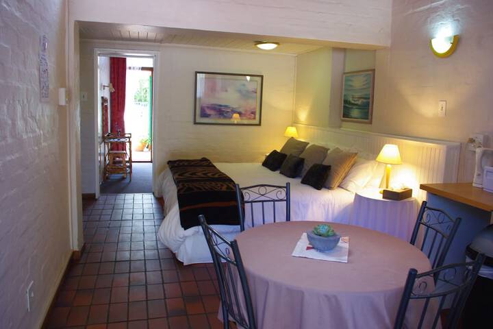 Room 9 of 44