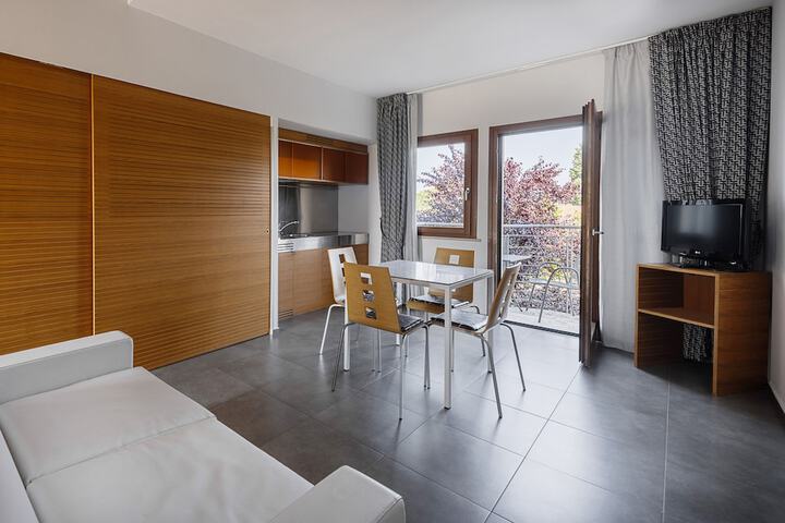 Room 20 of 44
