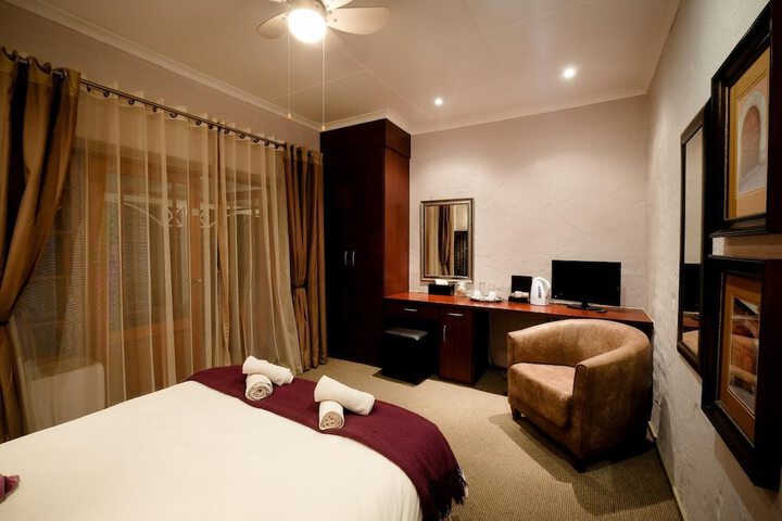 Room 21 of 47