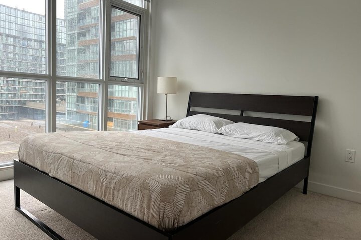 Room 55 of 196
