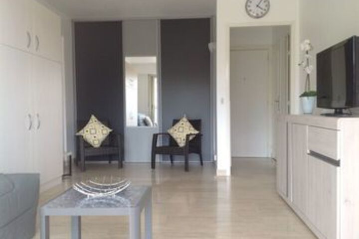 Room 16 of 22