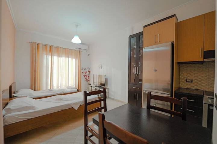 Room 10 of 66