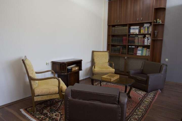 Room 18 of 31