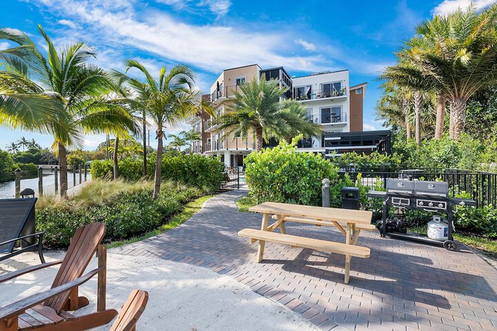 Terrace/Patio 23 of 49