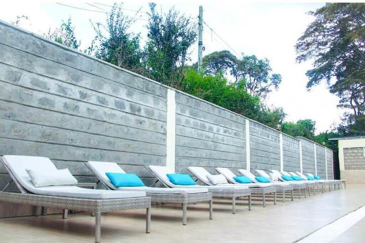 Pool 14 of 22