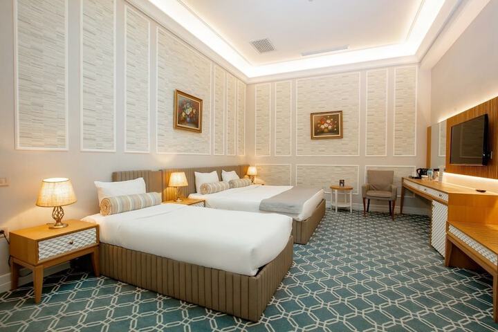 Room 21 of 52