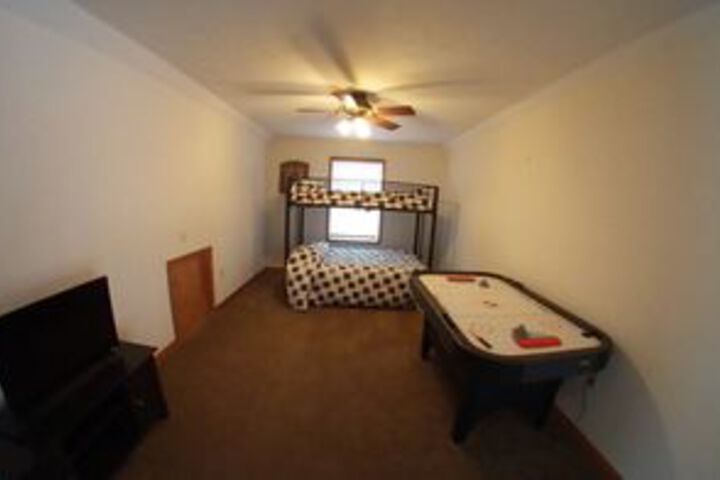 Room 21 of 39