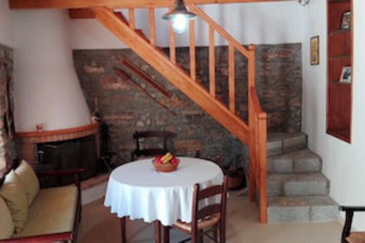 SFIRAKIS TRADITIONAL HOUSE