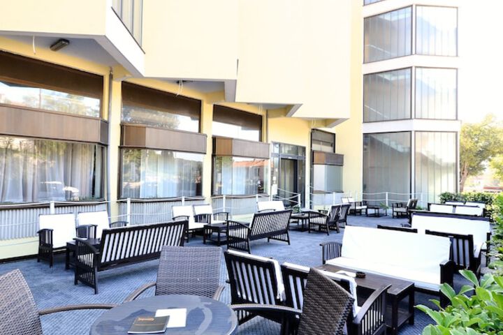 Terrace/Patio 53 of 55