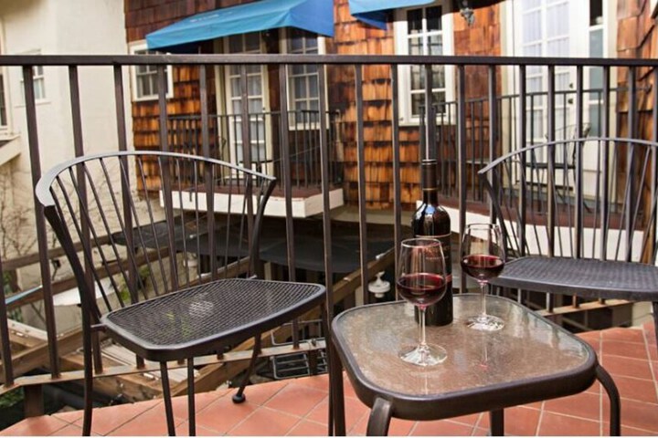 Terrace/Patio 27 of 42
