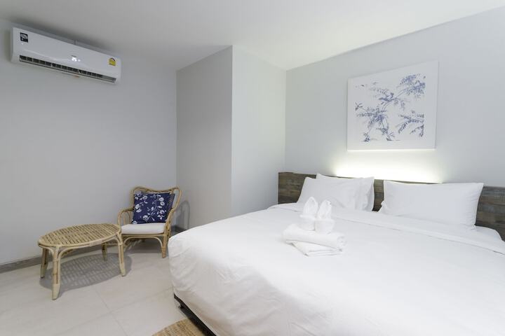 Room 55 of 138
