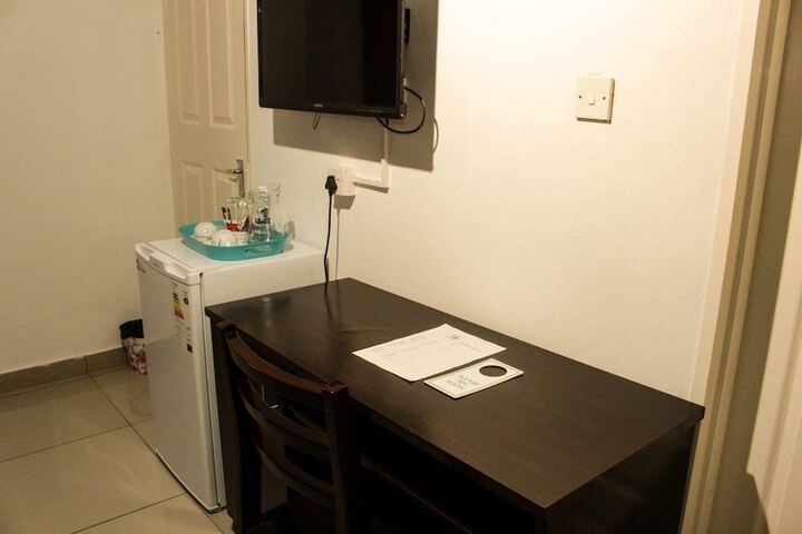 Room 14 of 20
