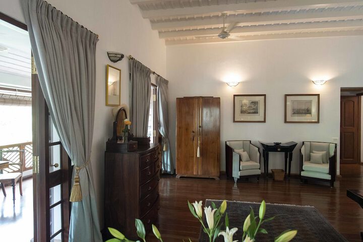 Room 28 of 95