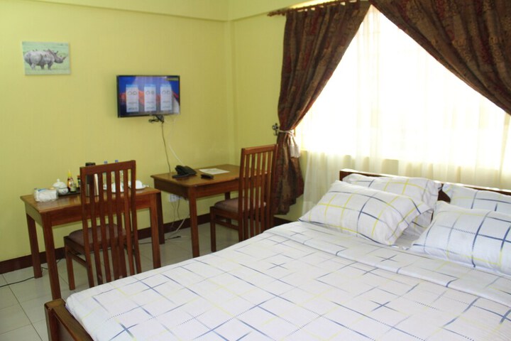 Room 11 of 26