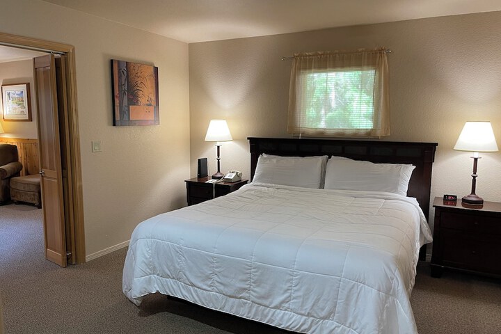 Room 8 of 97