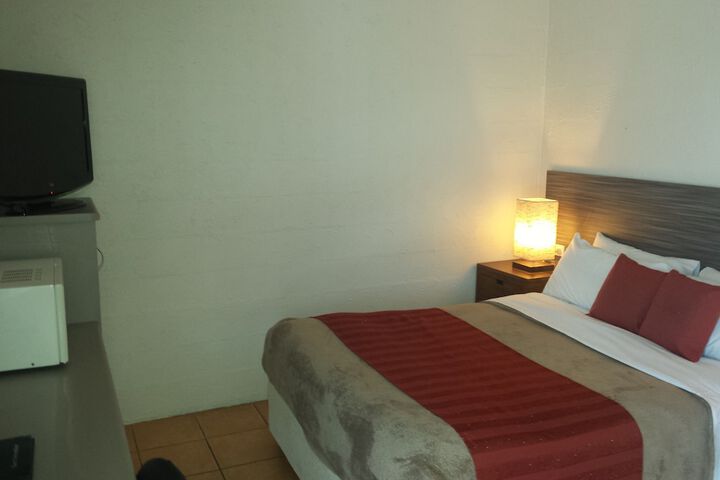 Room 7 of 39