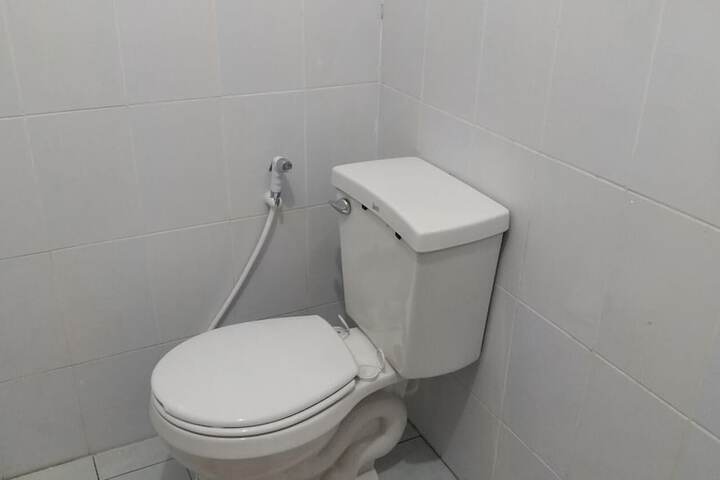 Room 13 of 42