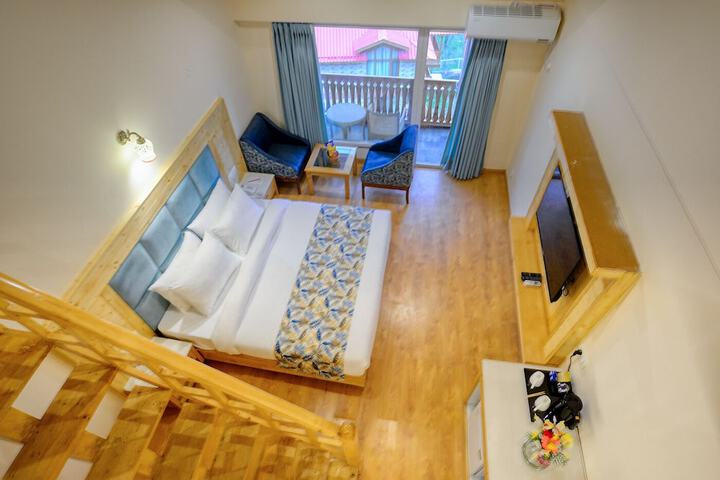 Room 14 of 36