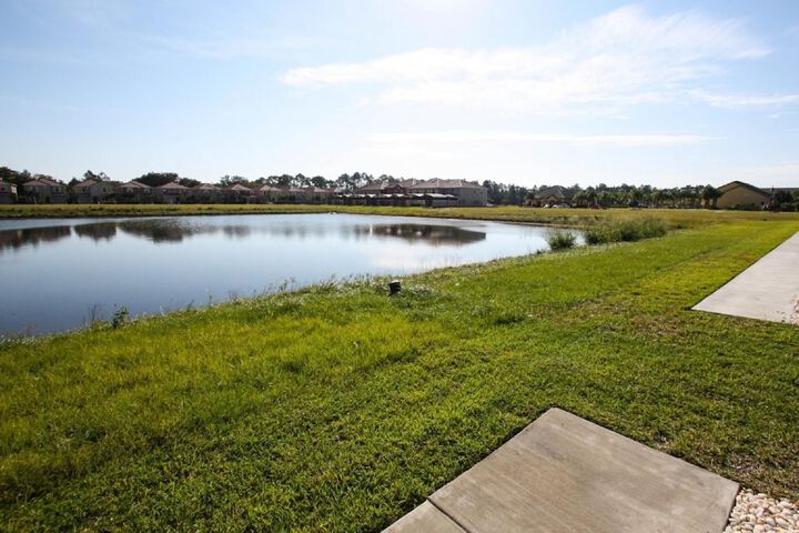 Property Grounds 35 of 49