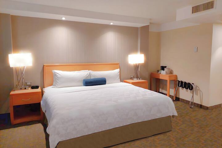 Room 22 of 157