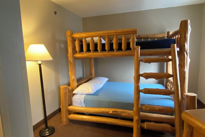 Room 9 of 45
