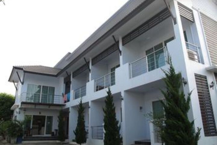 Nantathong Place