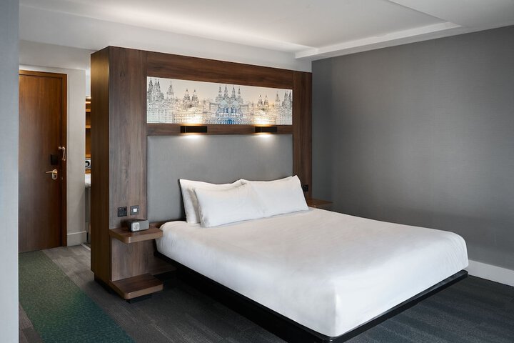 Room 13 of 57
