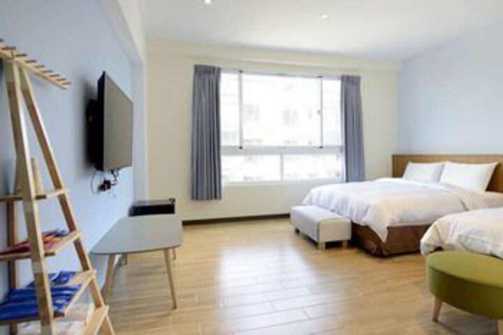 Room 20 of 37