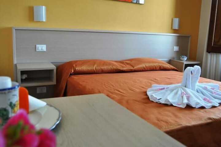 Room 14 of 55