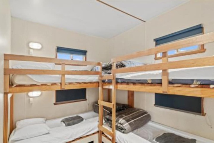 Room 12 of 61