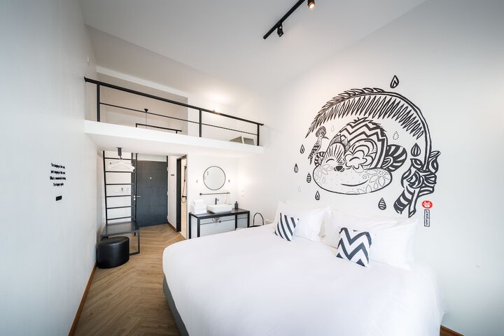 Room 9 of 58