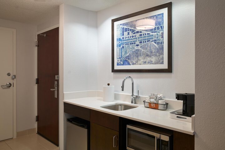 Minibar