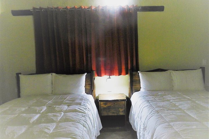 Room 9 of 21