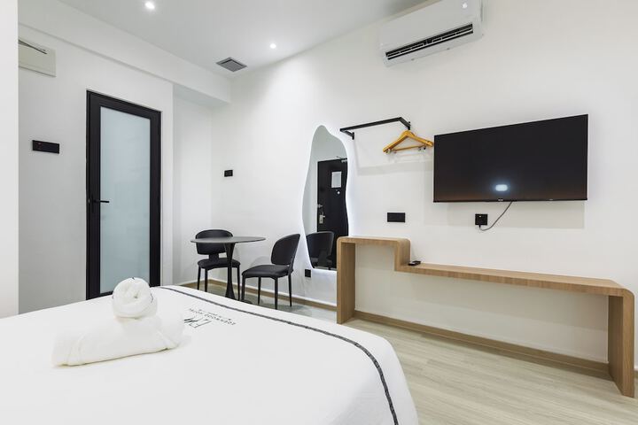 Room 44 of 139
