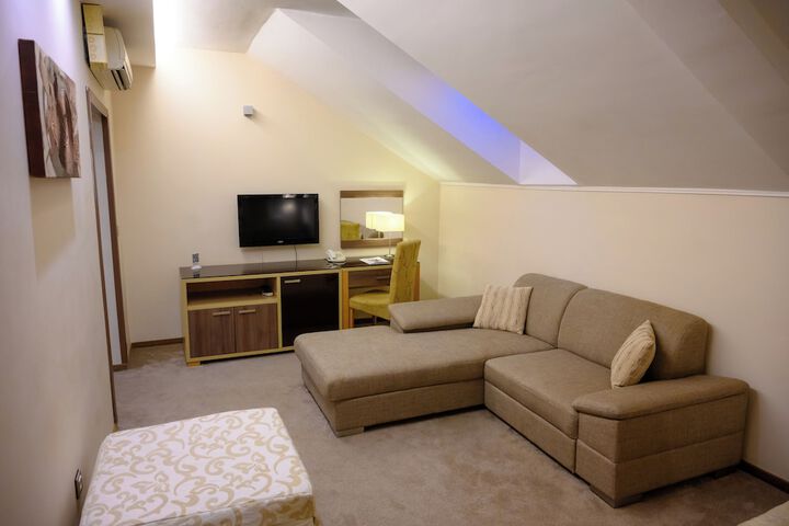 Room 20 of 57