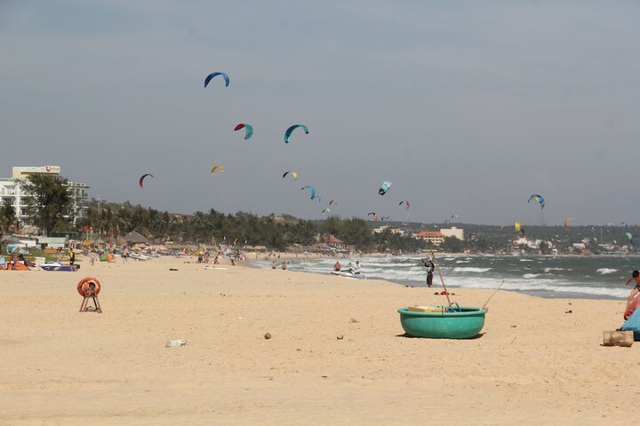 Beach 84 of 127