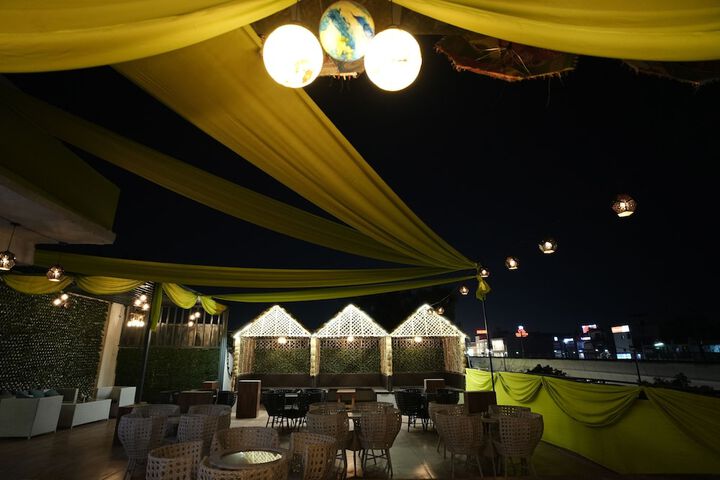 Terrace/Patio 69 of 72