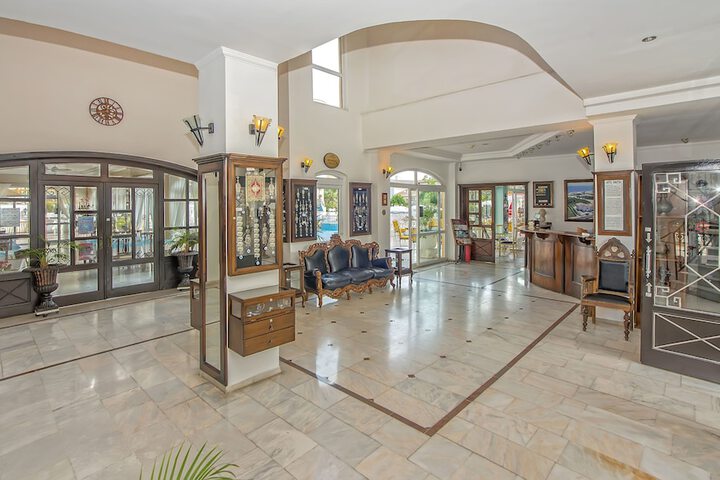 Lobby Entry