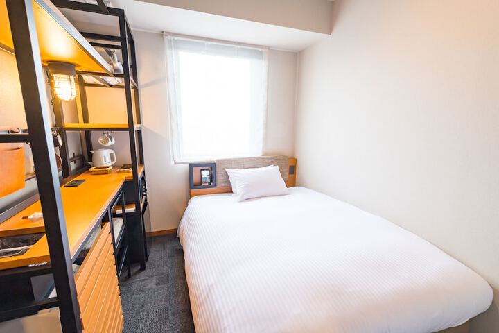 Room 8 of 41