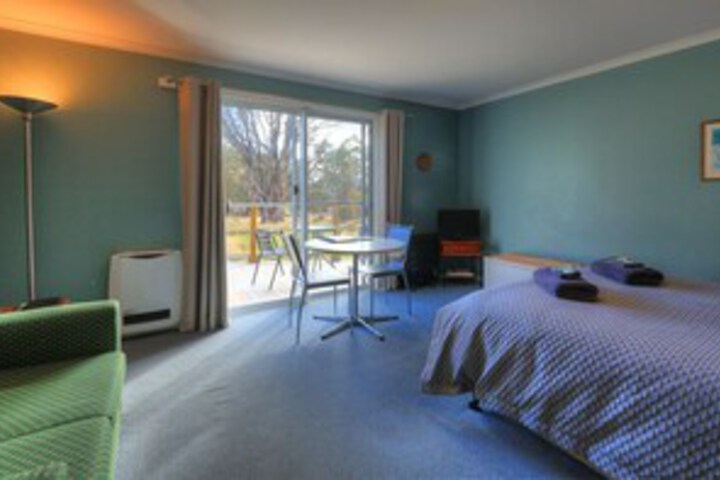 Room 91 of 195