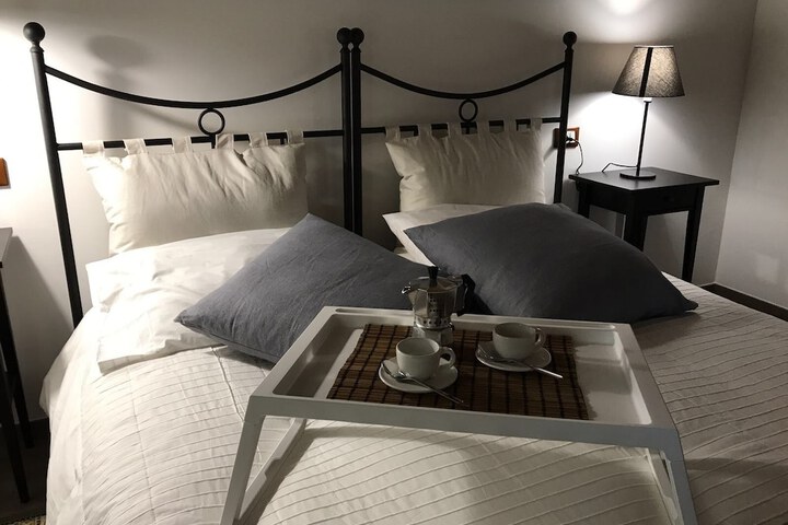 Room 6 of 26