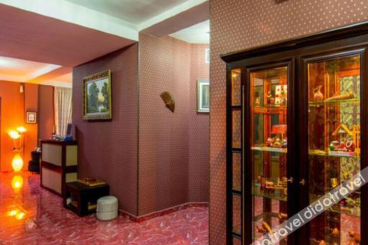 Hotel Interior 9 of 70