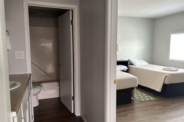 Room 7 of 30