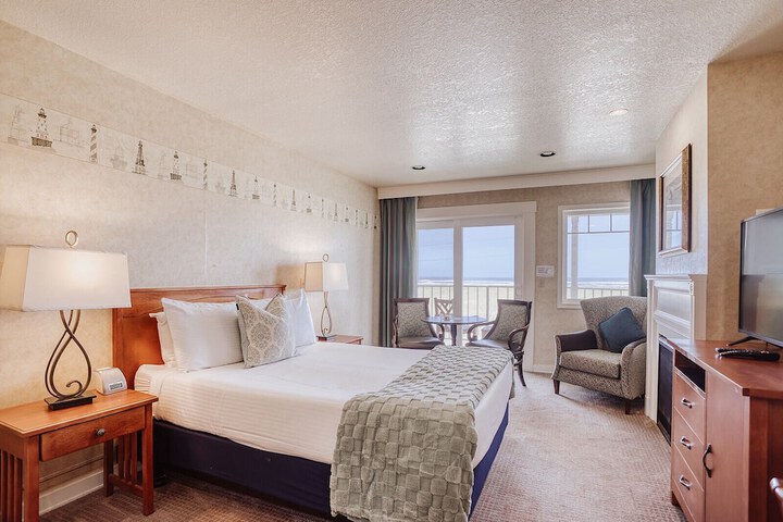 Room 28 of 67